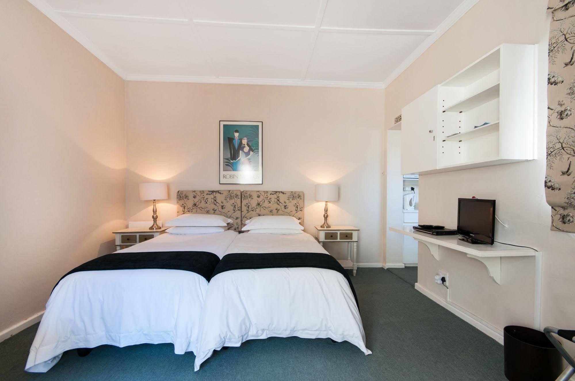 Doncaster Cottages Port Elizabeth Exterior photo